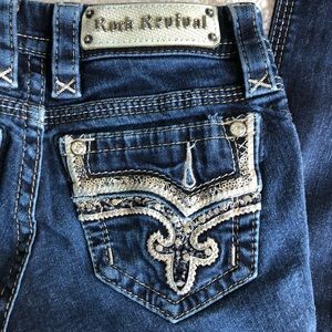 Rock Revival Betty Skinny Jeans